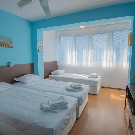 One-bedroom Flat Close To The Sea Garden By Flat Mаnаger Apartment